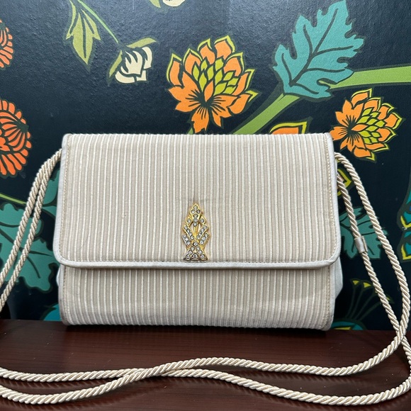 Bally Rare Vintage 1950s–60s Pleated Satin Evening Bag – NWT - Picture 7 of 12